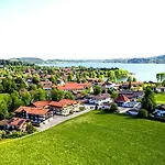 Sonnhof Tegernsee - Zentral Und Perfekt Für Urlaub&arbeit Apartment *