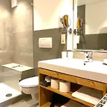Sonnhof Tegernsee - Zentral Und Perfekt Fuer Urlaub & Arbeit Apartment Bad Wiessee