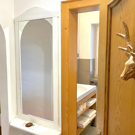 Sonnhof Tegernsee - Zentral Und Perfekt Fuer Urlaub & Arbeit Apartment *