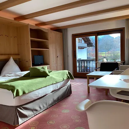 Sonnhof Tegernsee - Zentral Und Perfekt Fuer Urlaub & Arbeit Apartment Bad Wiessee