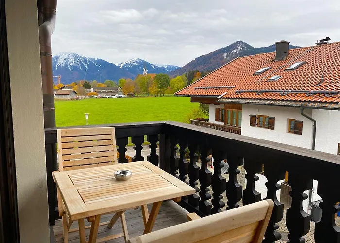 Sonnhof Tegernsee - Zentral Und Perfekt Fuer Urlaub & Arbeit Апартаменты *